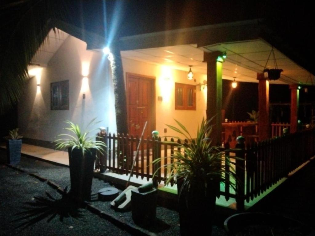 Lovers Green Villa Matara Exterior photo